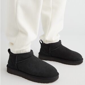 Ugg Ultra Mini Classic - Black